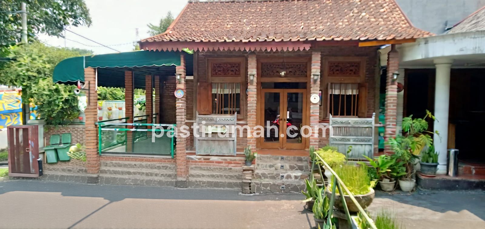 photo-1