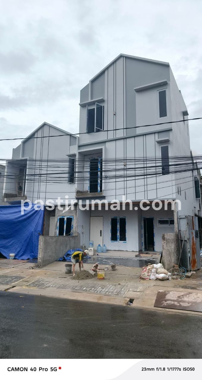 Dijual Rumah Baru 2 Lt di Jl Percetakan Negara Jakarta Pusat