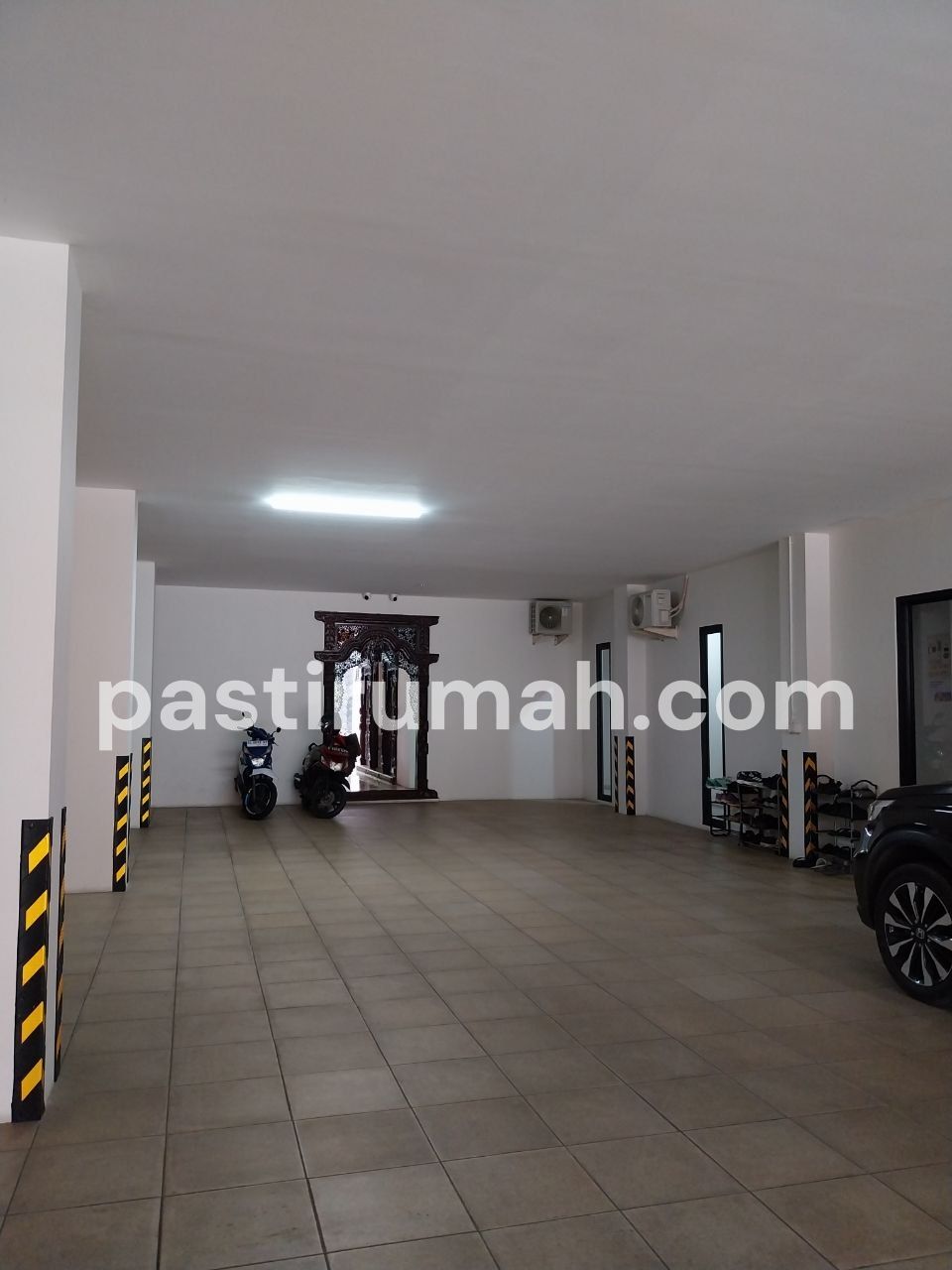 photo-1