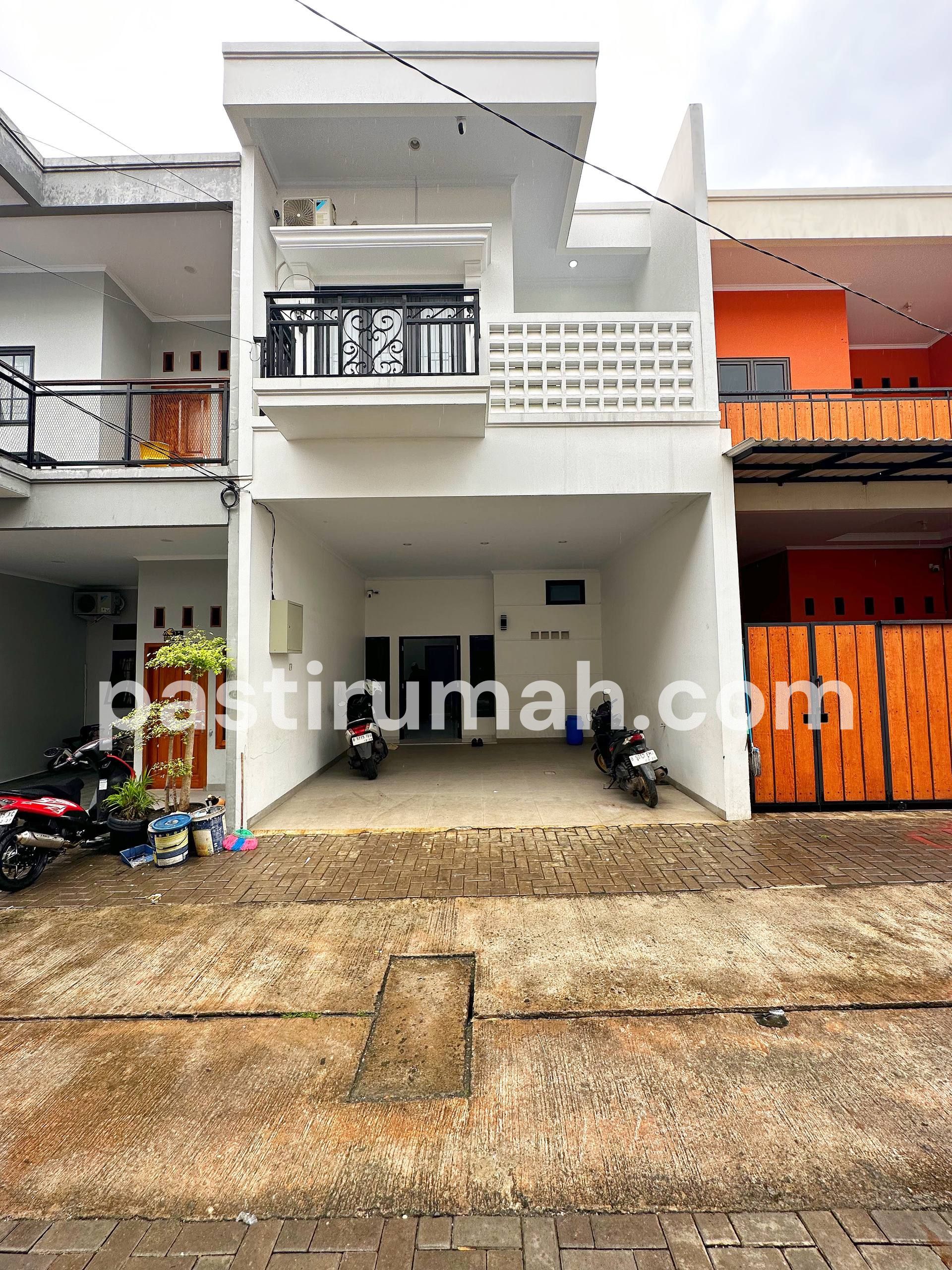 Dijual Rumah 2 Lantai di Gerbang Jakarta Bintara Kota Bekasi 