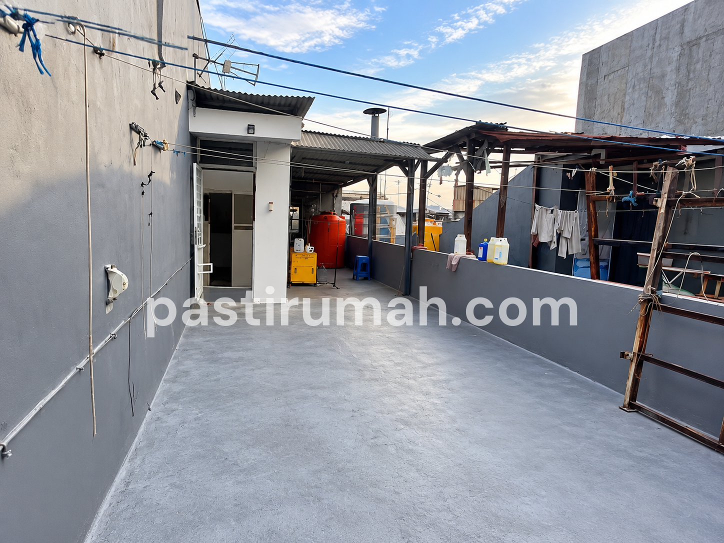 photo-1