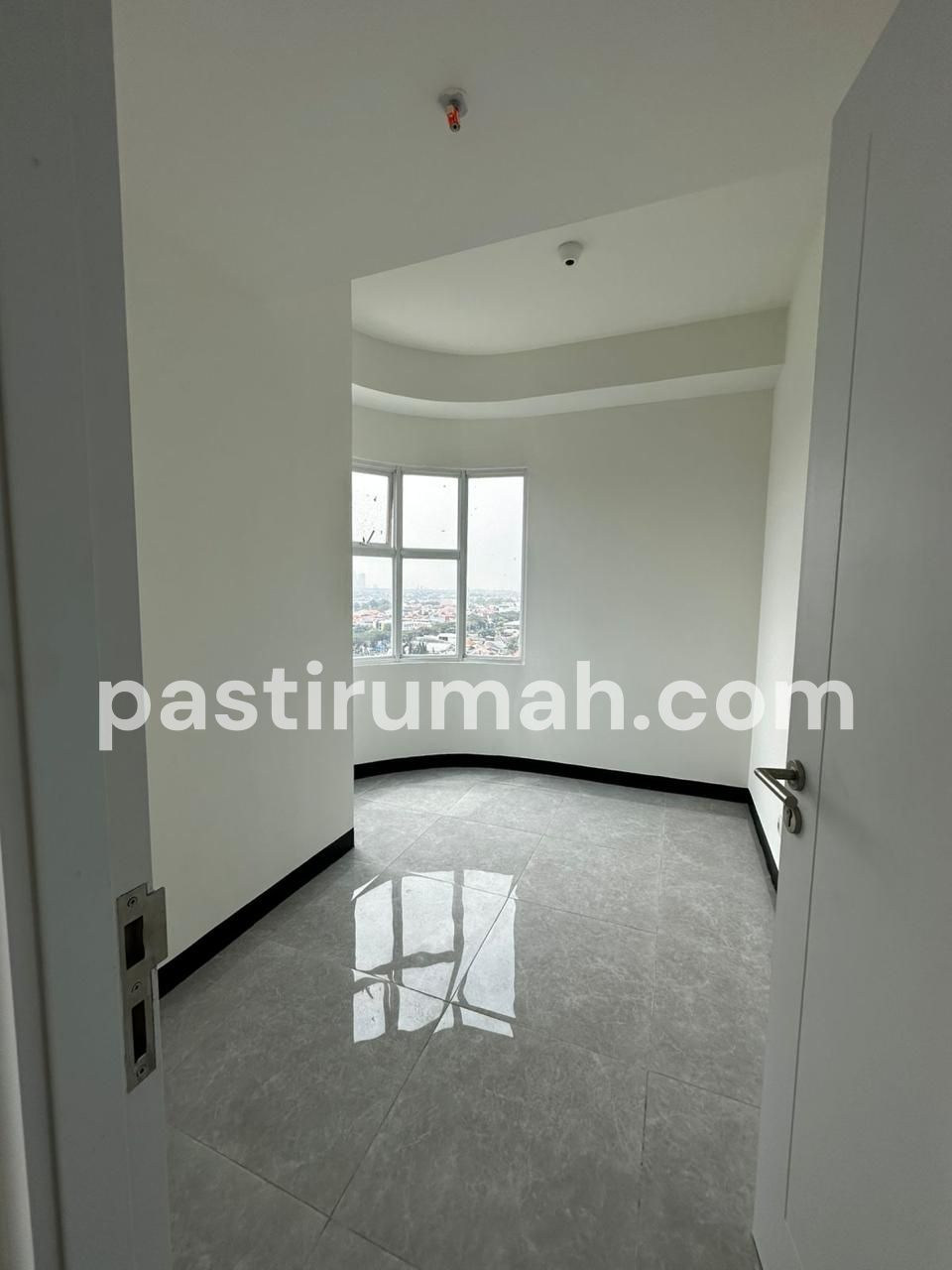 DIJUAL APARTEMENT WESTOWN WIYUNG DI SURABAYA BARAT 