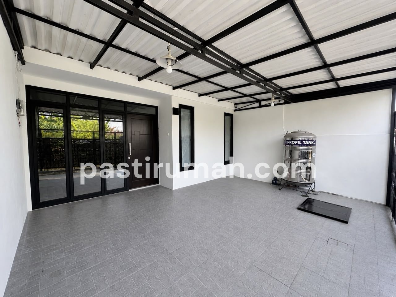 Rumah Darmo Indah Surabaya Barat dekat Pakuwon Mall