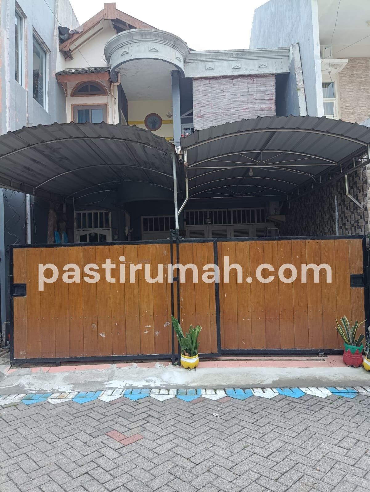 Rumah Gunung Sari Surabaya Barat dekat Citraland