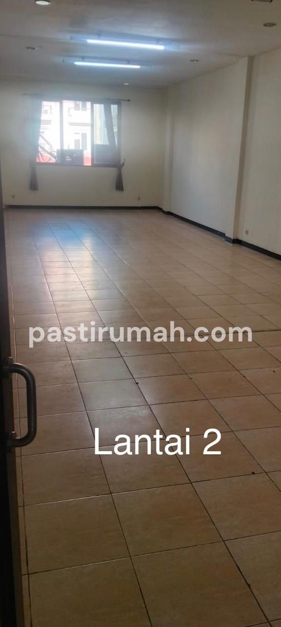 photo-1