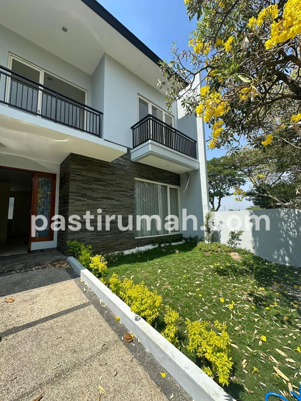 Rumah Bukit Palma Grandia Citraland Surabaya Barat Dekat Pakuwon Mall