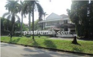 Rumah Mewah 2 Lantai Terawat  Lokasi Elite Di Pondok Indah