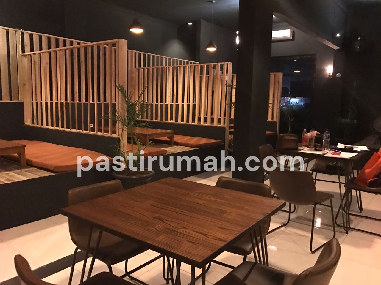 photo-1