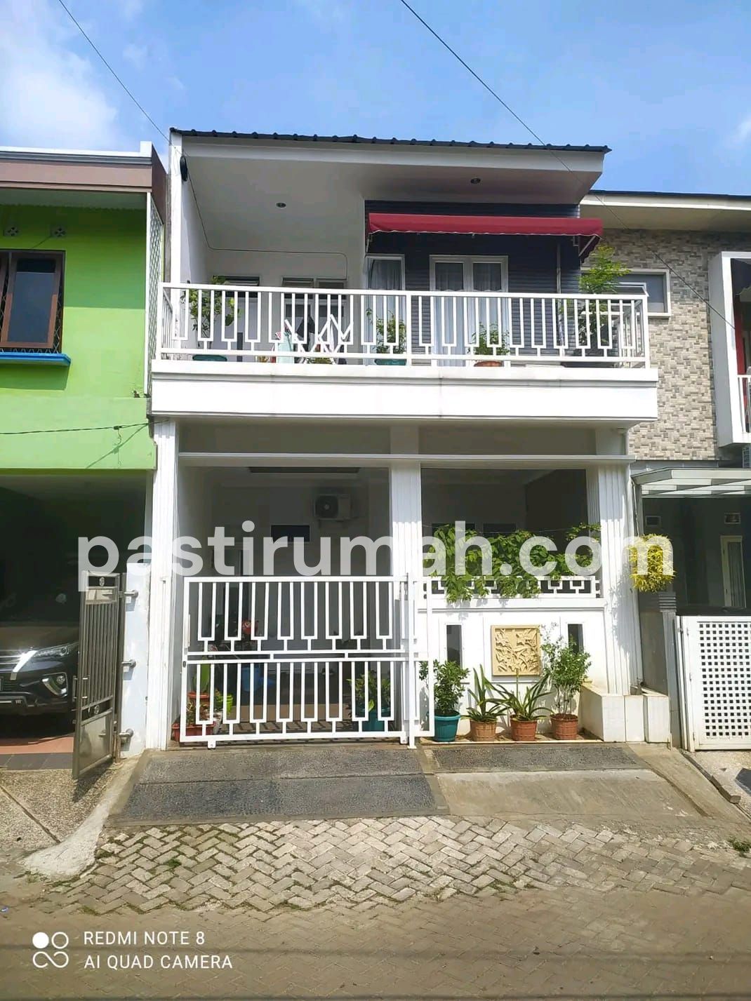 Jual cepat rumah 2 bebas banjir nyaman keamanan 24 jam strategis