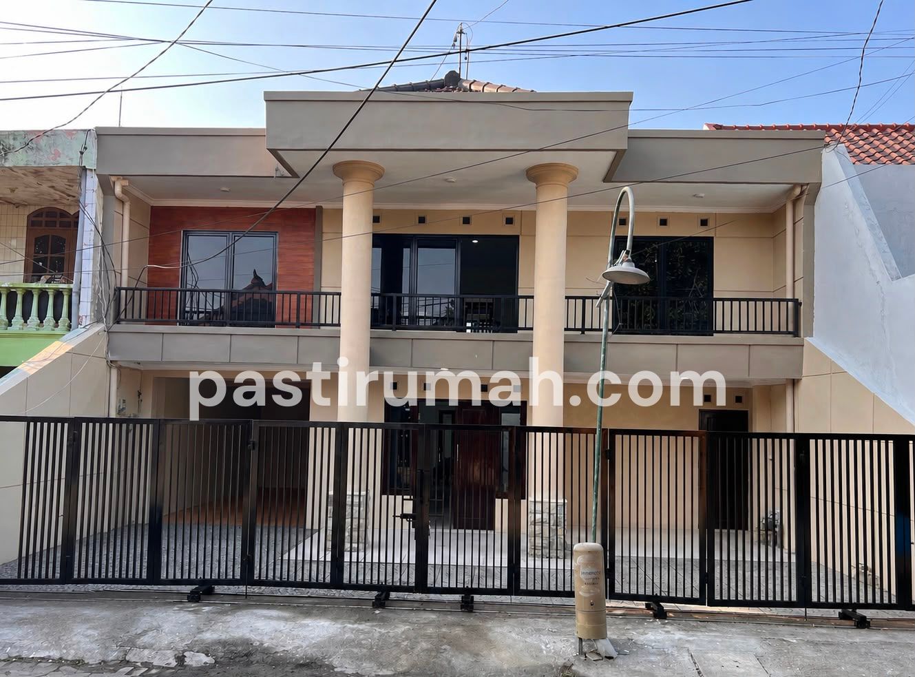 Jual Rumah Bagus 2 lantai Rungkut Harapan Surabaya Timur