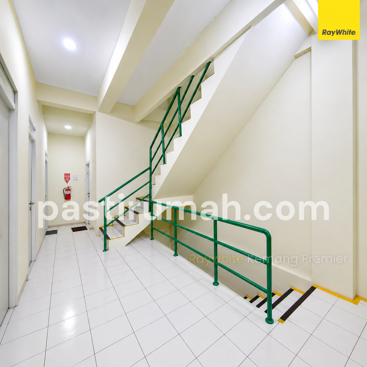 photo-1
