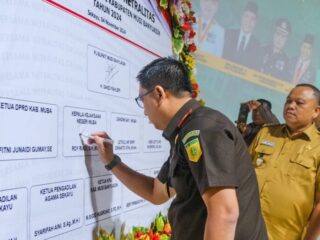 Deklarasi Bersama ASN Dan Kepala Desa Untuk Netralitas Pilkada 2024 di Muba Disaksikan Forkopimda