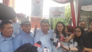 Harmanto Dan Pak Pembina GTNPG Memberikan Keterangan Pers Terkait Deklarasi GTNPG.