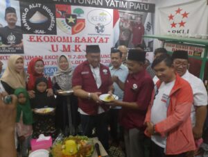 Wamenaker Ir. Afriansyah Noor Dimandati Sebagai Ketua Dewan Pelindung KERIS Tatkala Hadir Di Buka Puasa Bersama Dan santuNan Anak Yatim KERIS Di Kawasan Cempaka Putih.