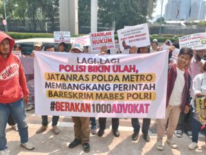 Demo Depan Kejati DKI Jakarta, Mendesak Pembebasan Dan Penahanan Atas Ike Farida, Yang Terjadi pada 26 Juli 2024. Agenda Demo Dan Aksi Damai Berlangsung Pada 30 Juli 2024.