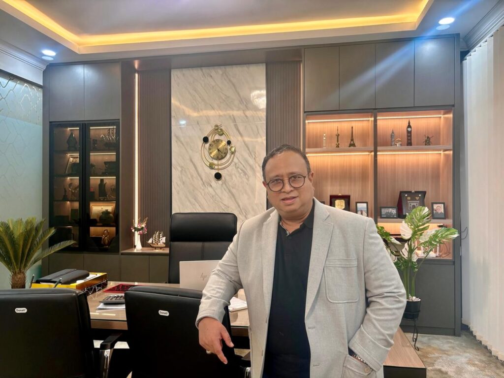 H. Jose Rizal, Ketua Umum Asprindo, mengkritik kebijakan fiskal pemerintah yang dinilai memicu perlambatan ekonomi dan mendesak reformasi struktural serta dukungan nyata untuk UMKM. (Foto: Asprindo)
