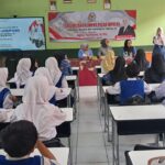 Agita menjelaskan bahwa Pancasila bukan hanya simbol negara, melainkan pedoman sikap dan perilaku dalam kehidupan sehari-hari. Nilai-nilai seperti saling menghormati, gotong royong, keadilan, dan musyawarah dapat diterapkan langsung oleh para siswa di lingkungan sekolah maupun di tengah masyarakat. Ia mengajak para pelajar untuk tidak sekadar menghafal sila-sila Pancasila, tetapi juga mengamalkannya dalam tindakan nyata.