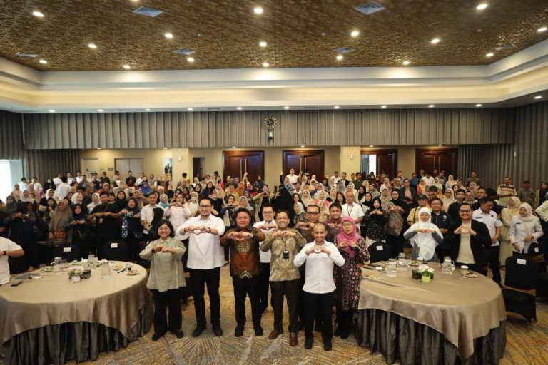 f1e380a8-43bc-43e8-a550-1adaa4f46c51