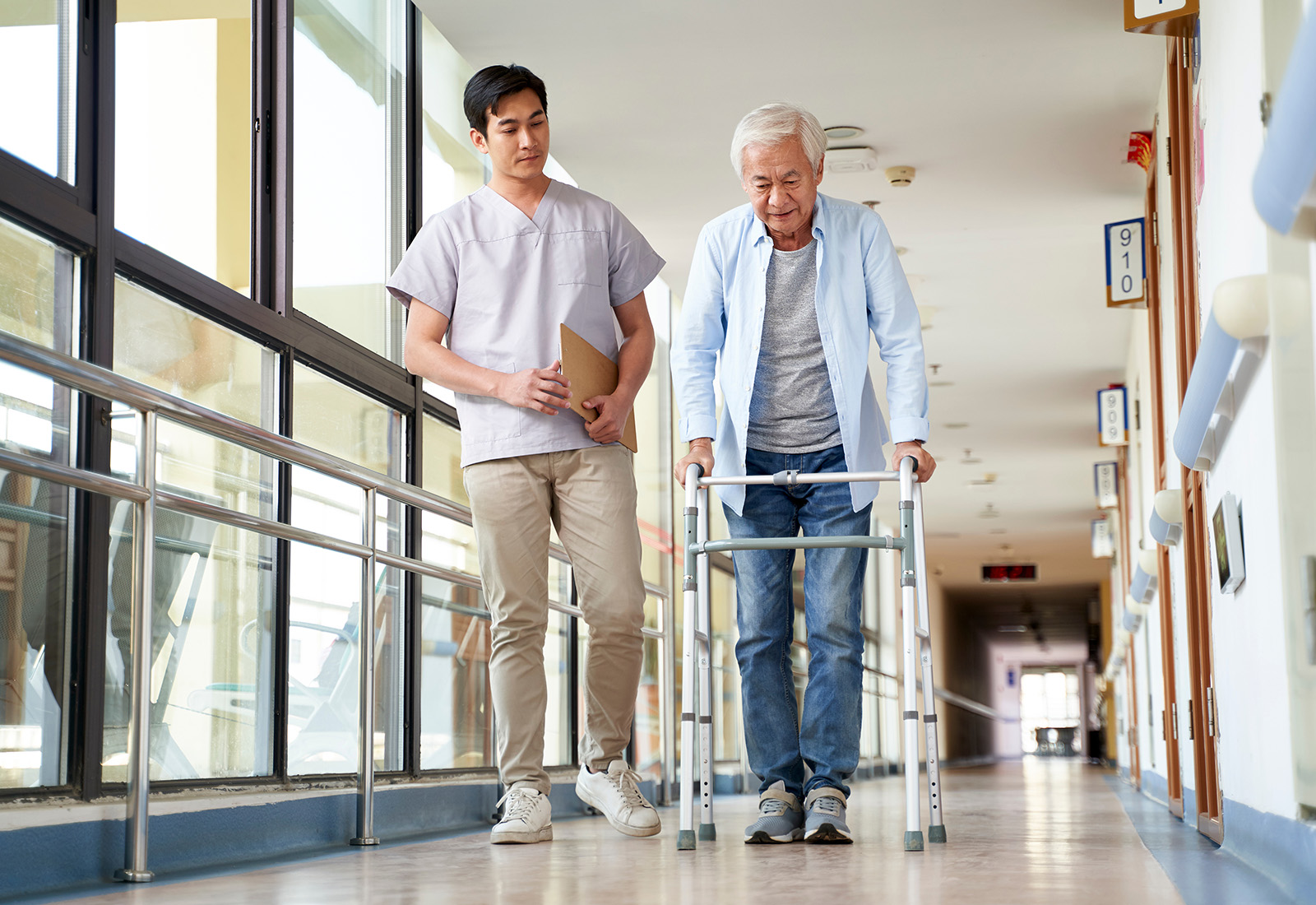 Perbedaan Rehabilitasi Medik dan Fisioterapi yang Perlu Dipahami