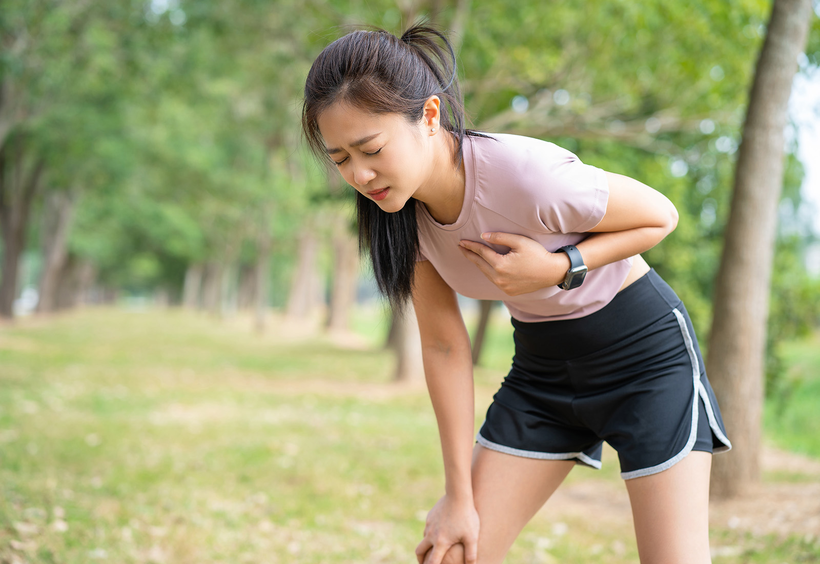 7 Olahraga untuk Menghilangkan Nyeri Dada yang Patut Dicoba