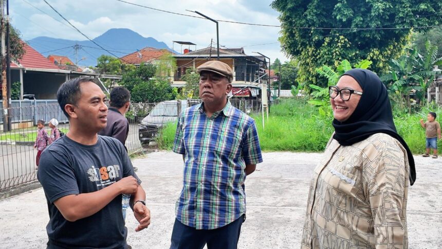 Agita Nurfianti dorong penguatan ekosistem olahraga komunitas di RW 09 Antapani Bandung, dari tenis meja hingga voli.