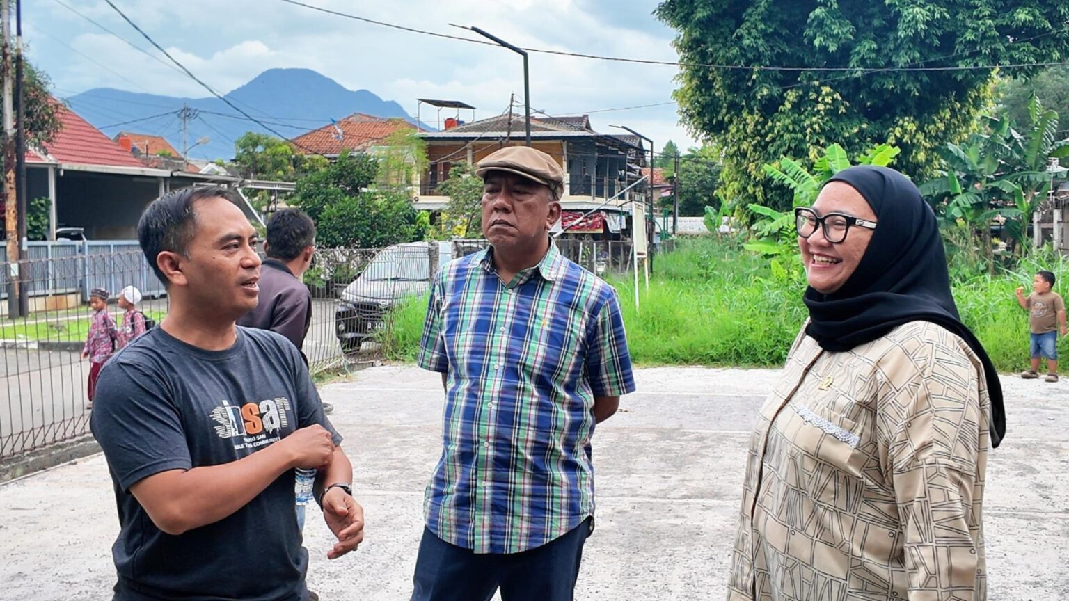 Agita Nurfianti dorong penguatan ekosistem olahraga komunitas di RW 09 Antapani Bandung, dari tenis meja hingga voli.