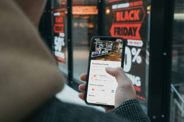Menghadirkan Selly Commerce: Solusi Toko Online Instan untuk Brand Lokal Naik Kelas