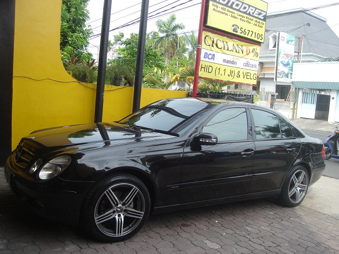 Mercedes-Benz