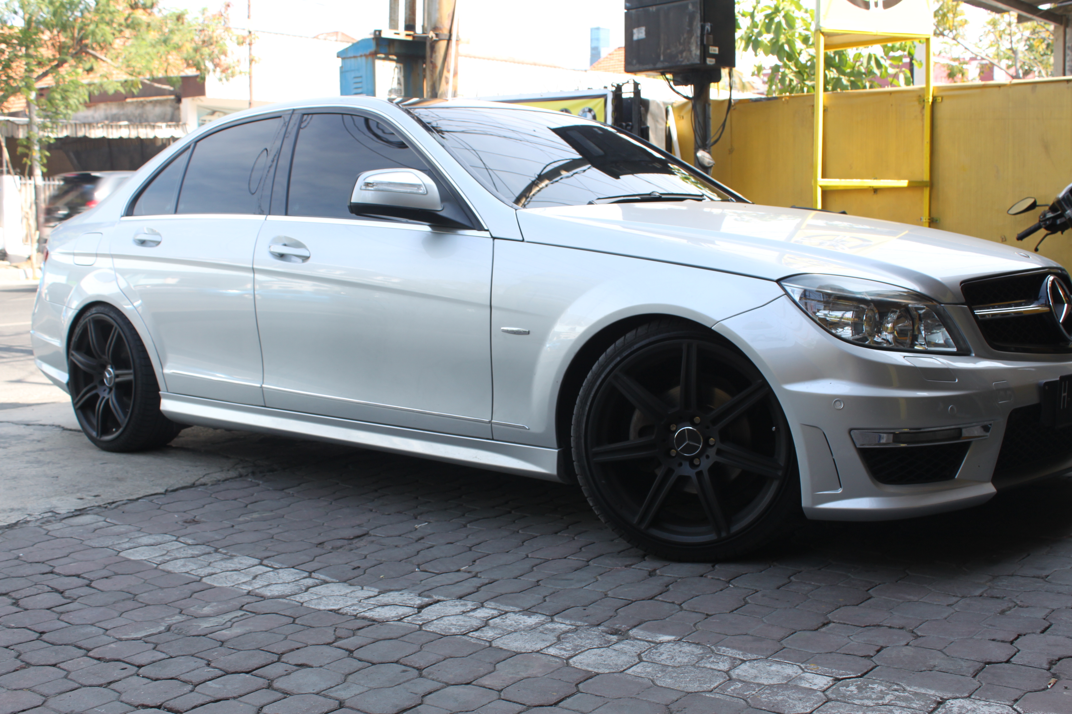 Mercedes-Benz