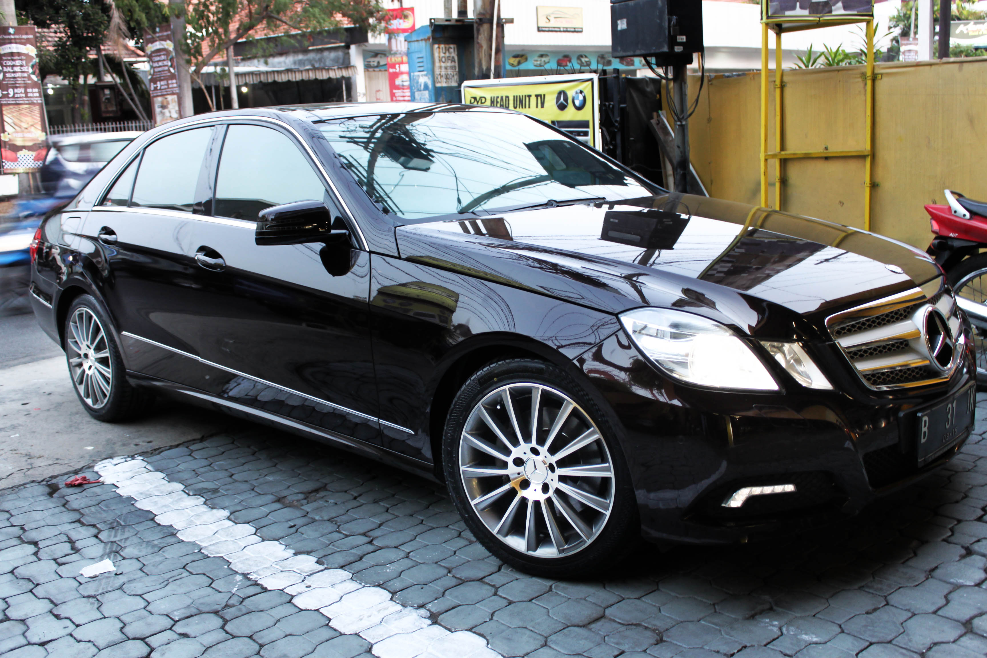 Mercedes-Benz