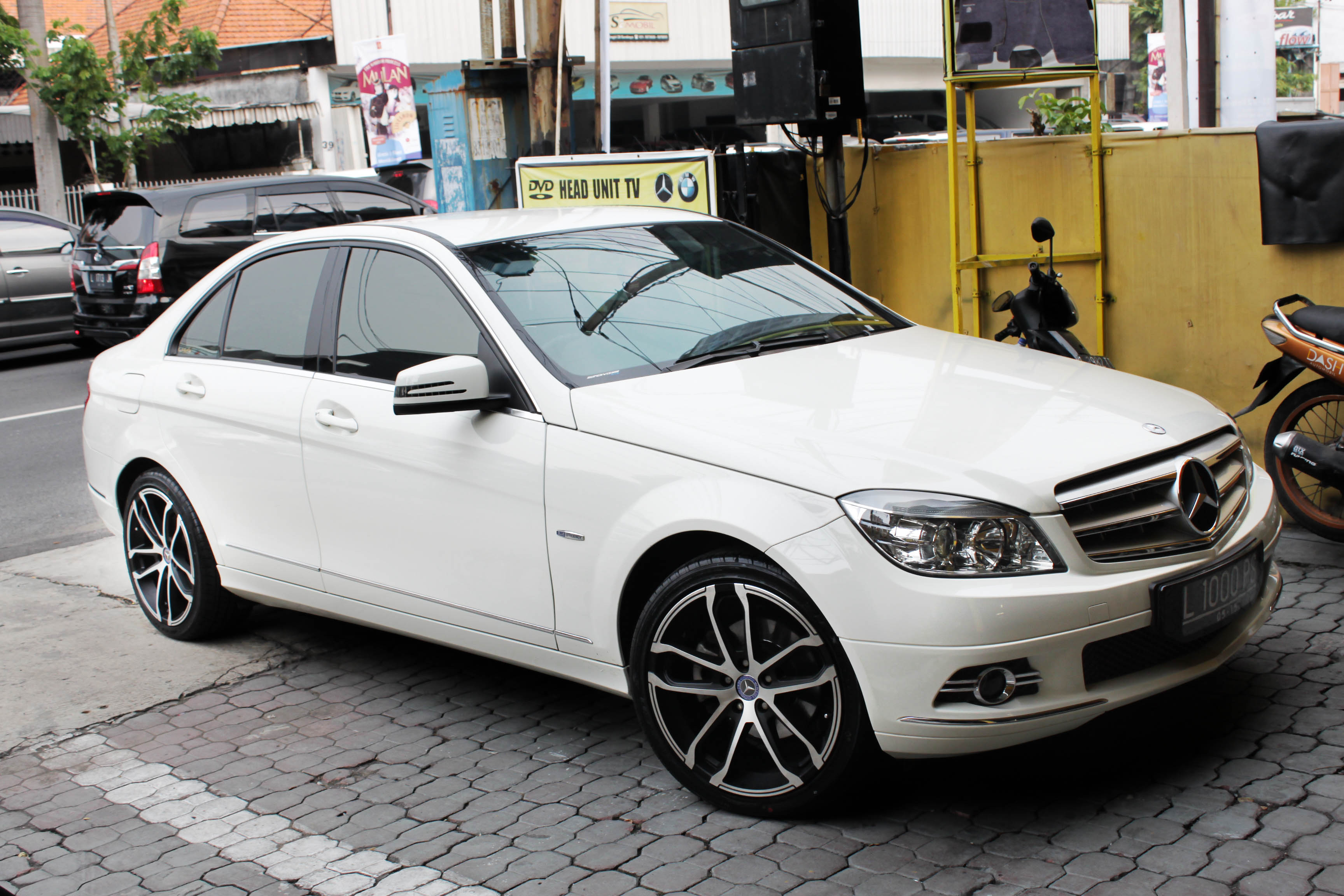 Mercedes-Benz