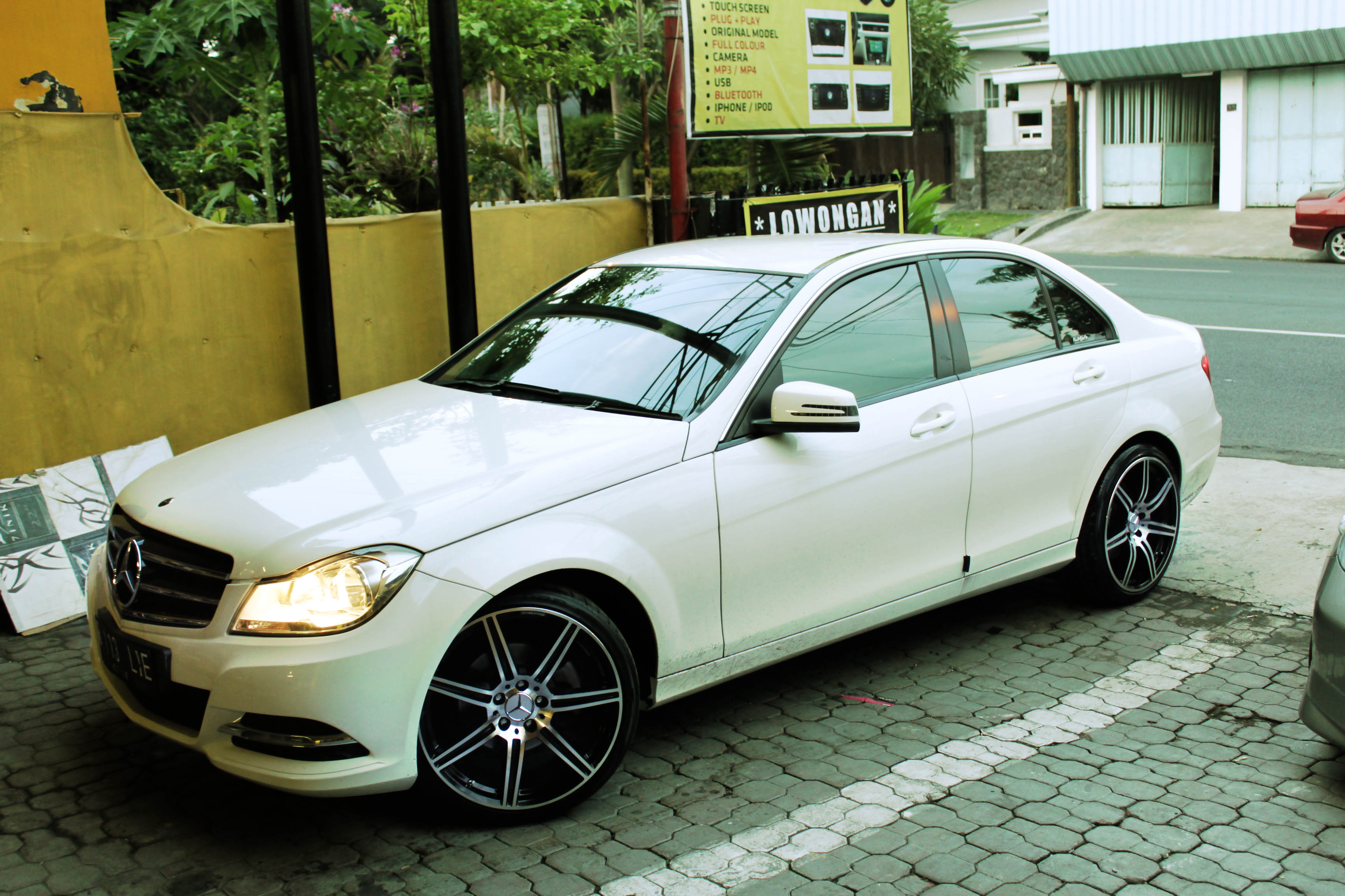Mercedes-Benz
