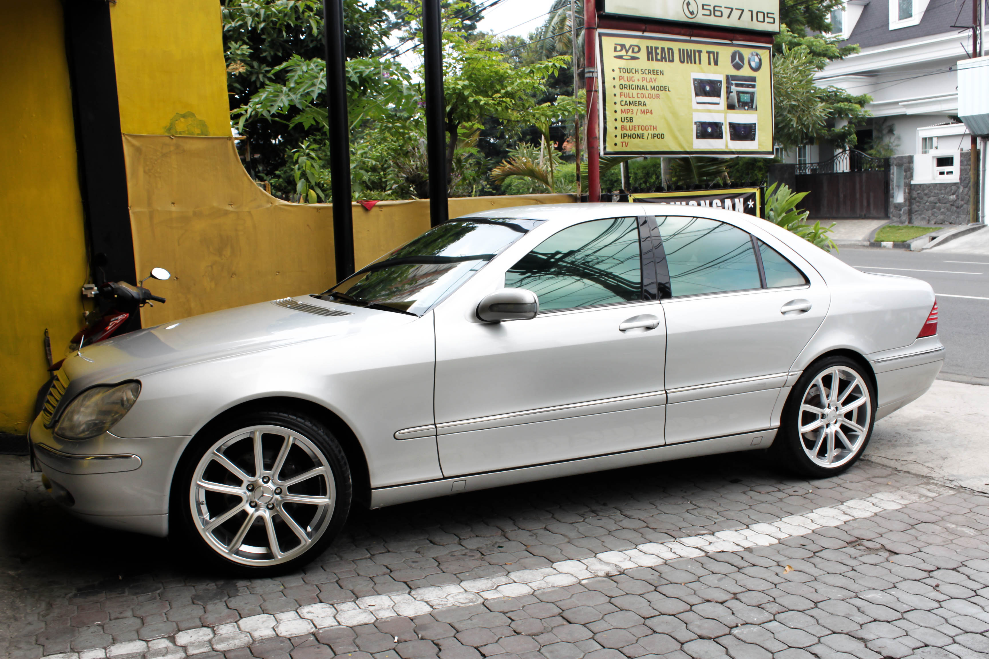 Mercedes-Benz