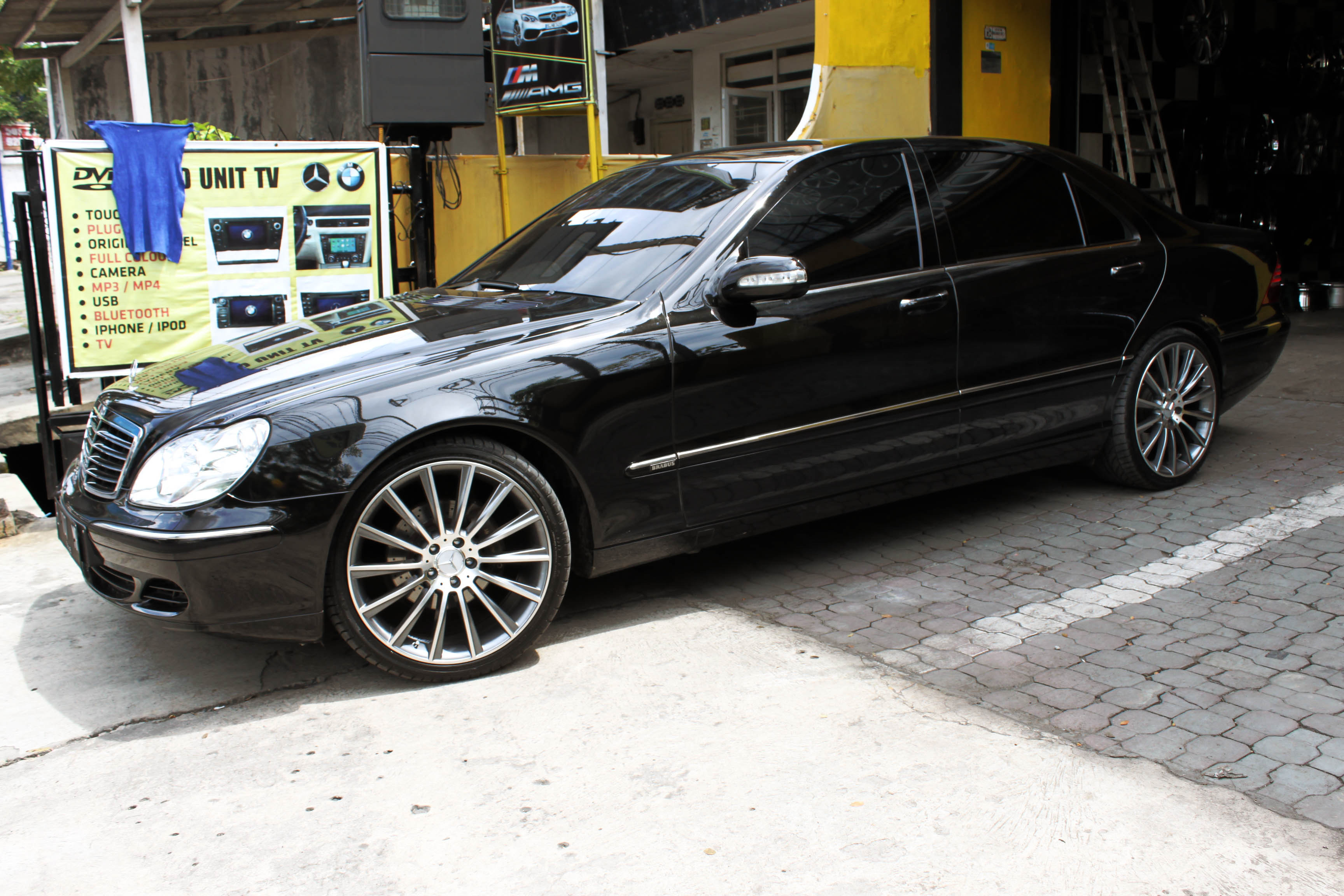 Mercedes-Benz