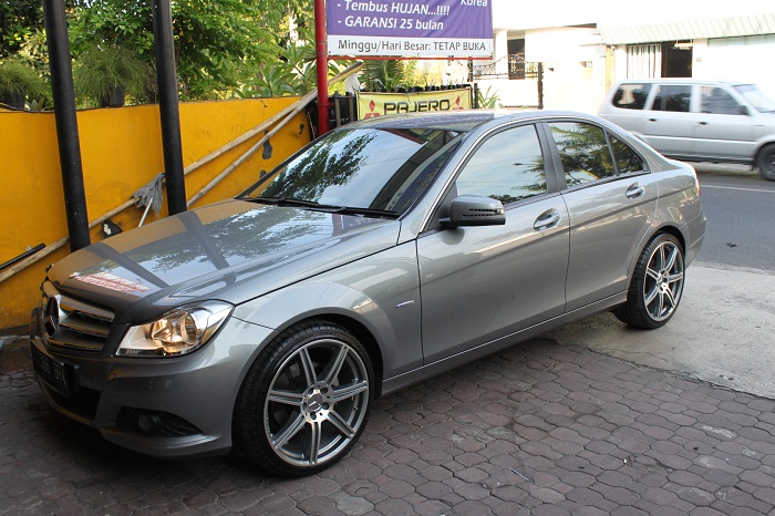 Mercedes-Benz