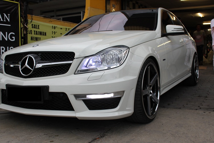 Mercedes-Benz