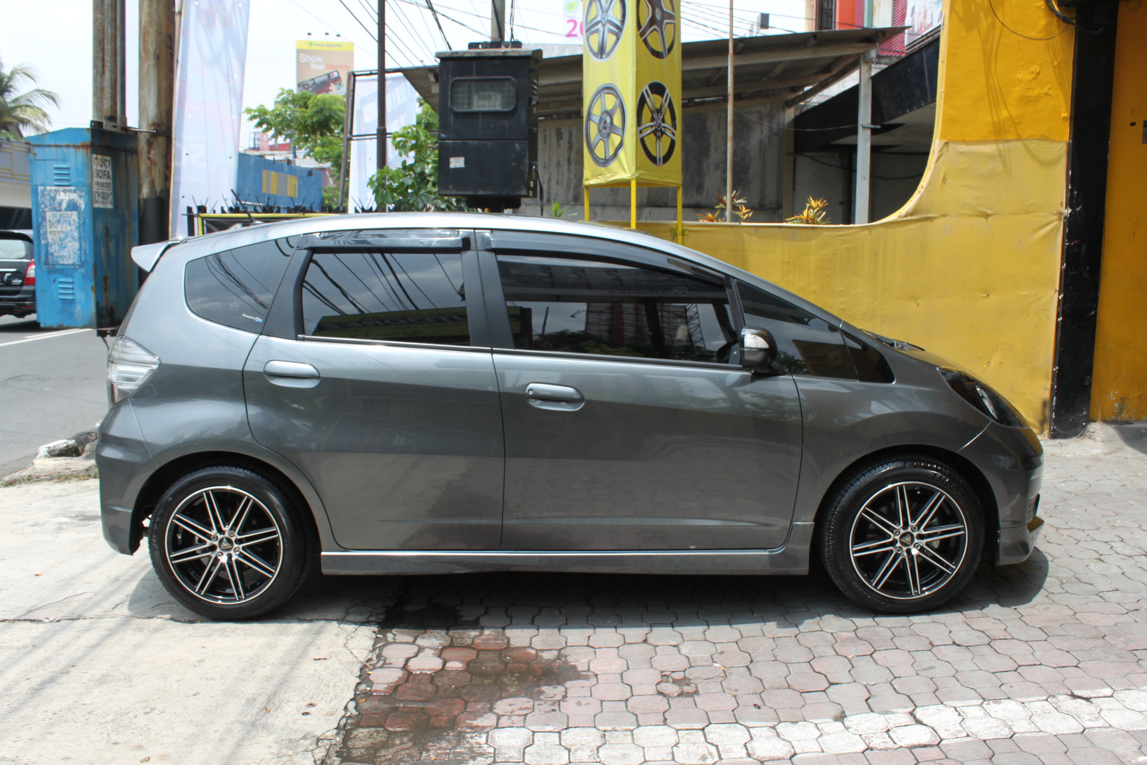 Honda