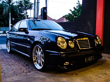 Mercedes-Benz
