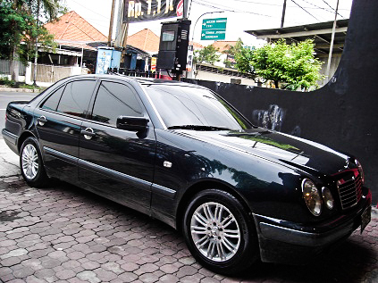 Mercedes-Benz