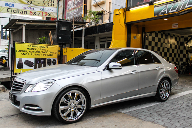 Mercedes-Benz