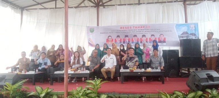 Warga Banyuasin Keluhkan Infrastruktur Pada Anggota DPRD Sumsel Dapil X