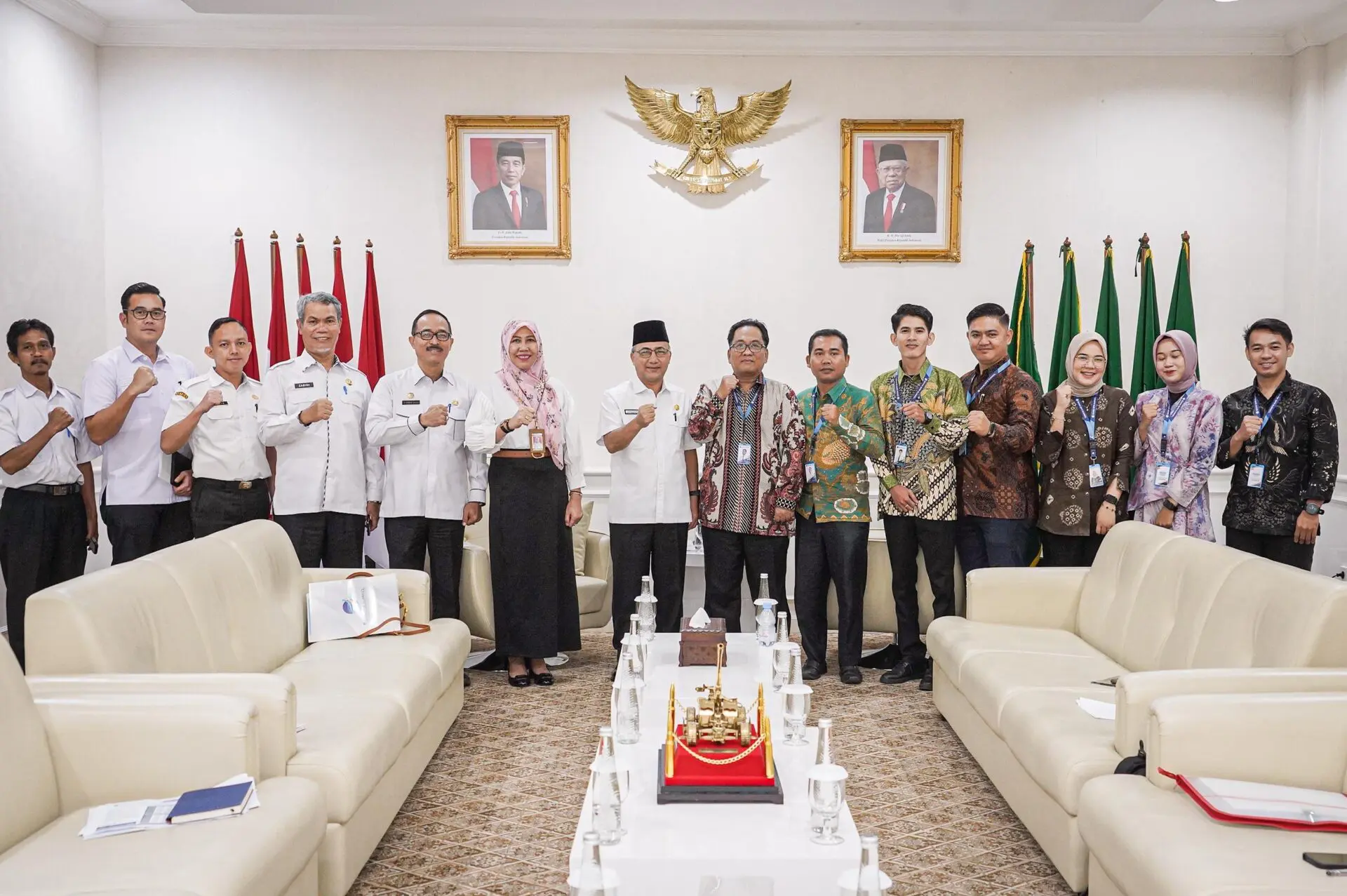 Pj Bupati H Apriyadi Mahmud Sambut Audiensi Jajaran BPR Sumsel Cabang Sekayu