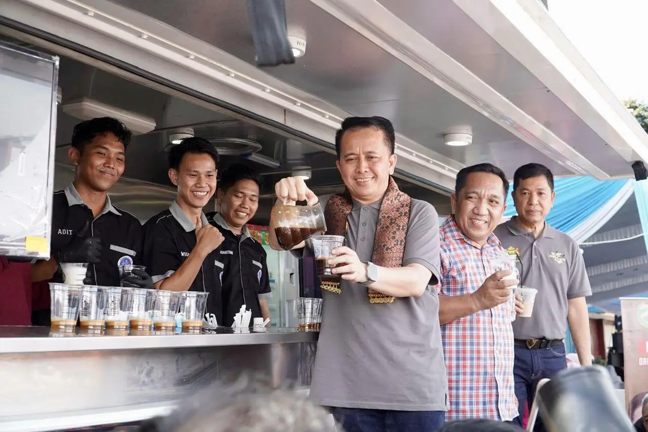 Pj Gubernur Sumsel Agus Fatoni Sebutkan 11 Manfaat Kopi Sumsel
