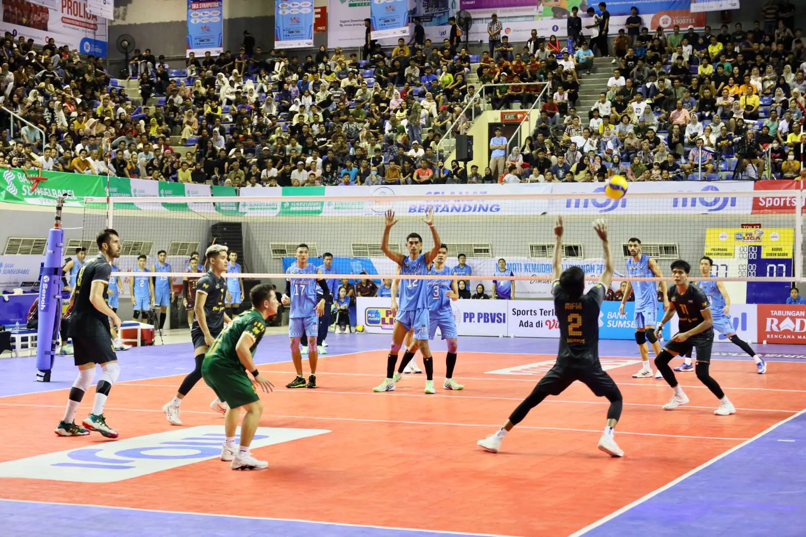 Pj Gubernur Agus Fatoni Apresiasi Kemenangan Tim Voli Putra BSB pada Laga Ketiga Putaran Pertama Proliga 2024 Seri Palembang