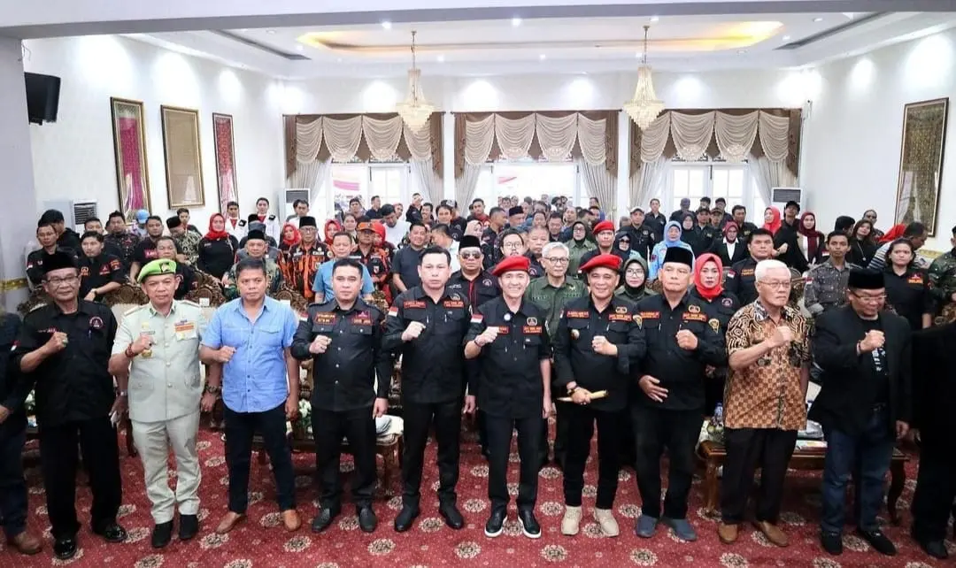 PJ Walikota Palembang Drs. H. Ratu Dewa, M. Si Menghadiri Pengukuhan DPC GRIB JAYA Kota Palembang