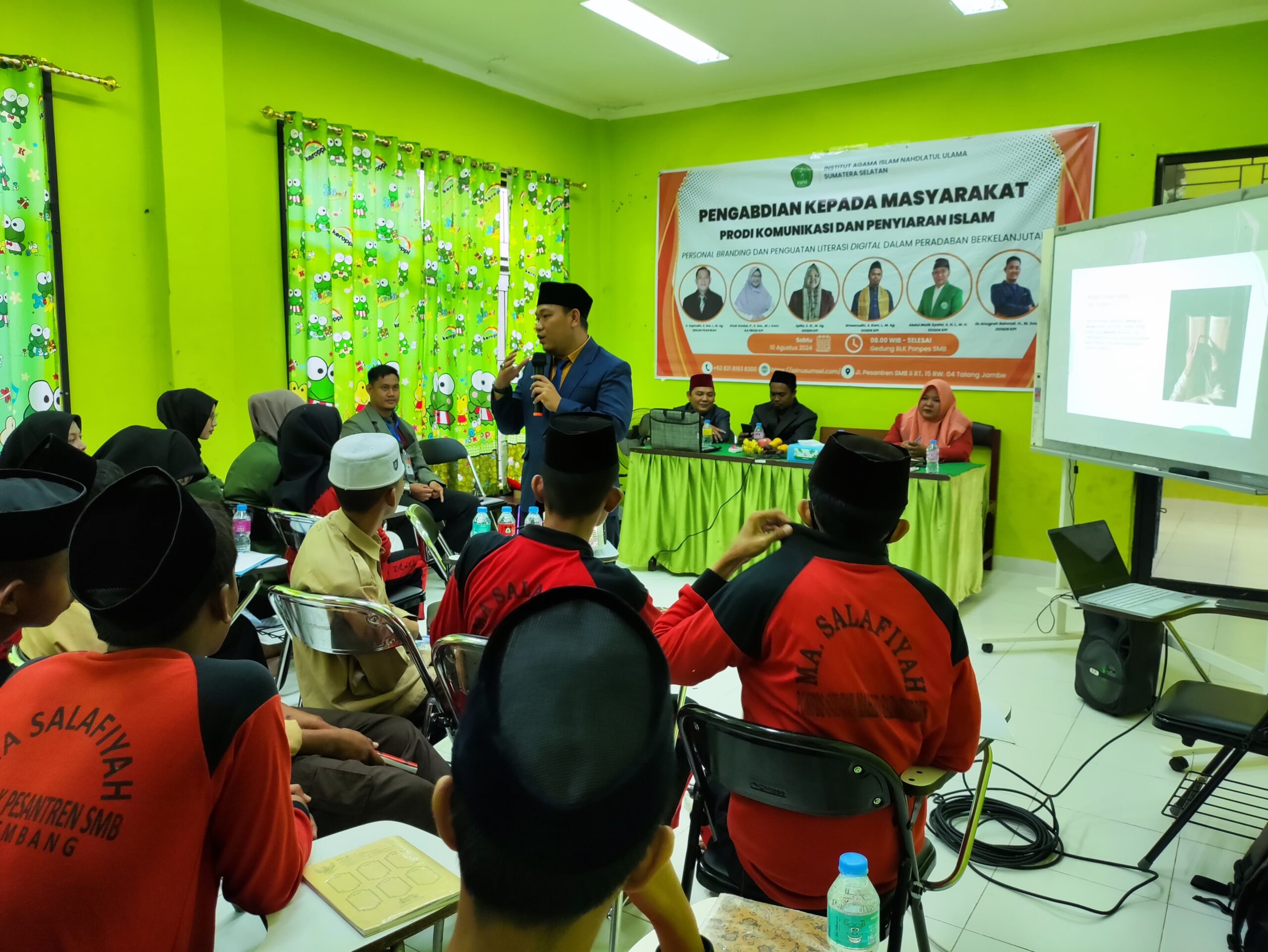 KPI IAINU Sumsel Perkenalkan Literasi Digital dan Personal Branding ke Santri