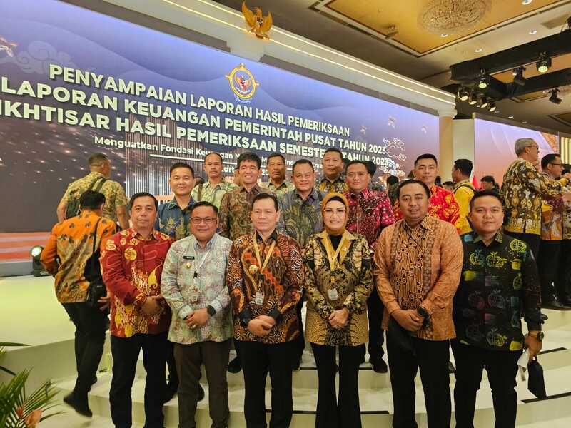 Ketua DPRD Sumsel Simak Pengarahan Presiden Jokowi Pada Kegiatan Penyampaian LHP LKPP dan IHPS II TA 2023 