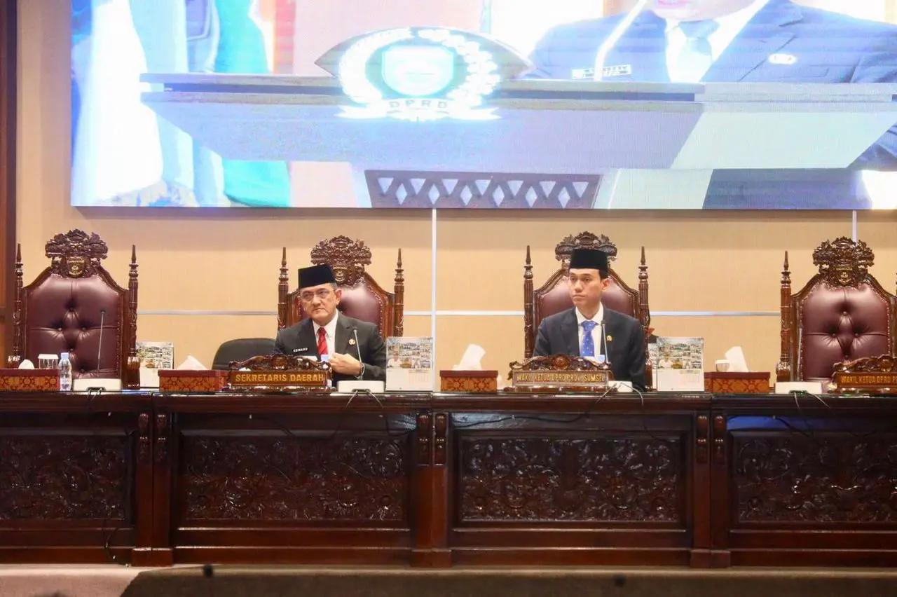 Jawaban Gubernur Terhadap Pandangan Umum Fraksi Terkait Pembahasan APBD Perubahan Provinsi Sumsel TA 2024