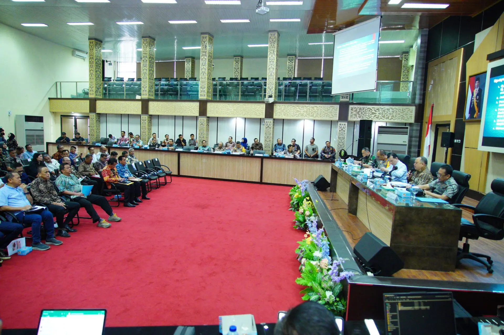 Kumpulkan Perusahaan, Desak Percepatan Perbaikan Jembatan P6 Lalan