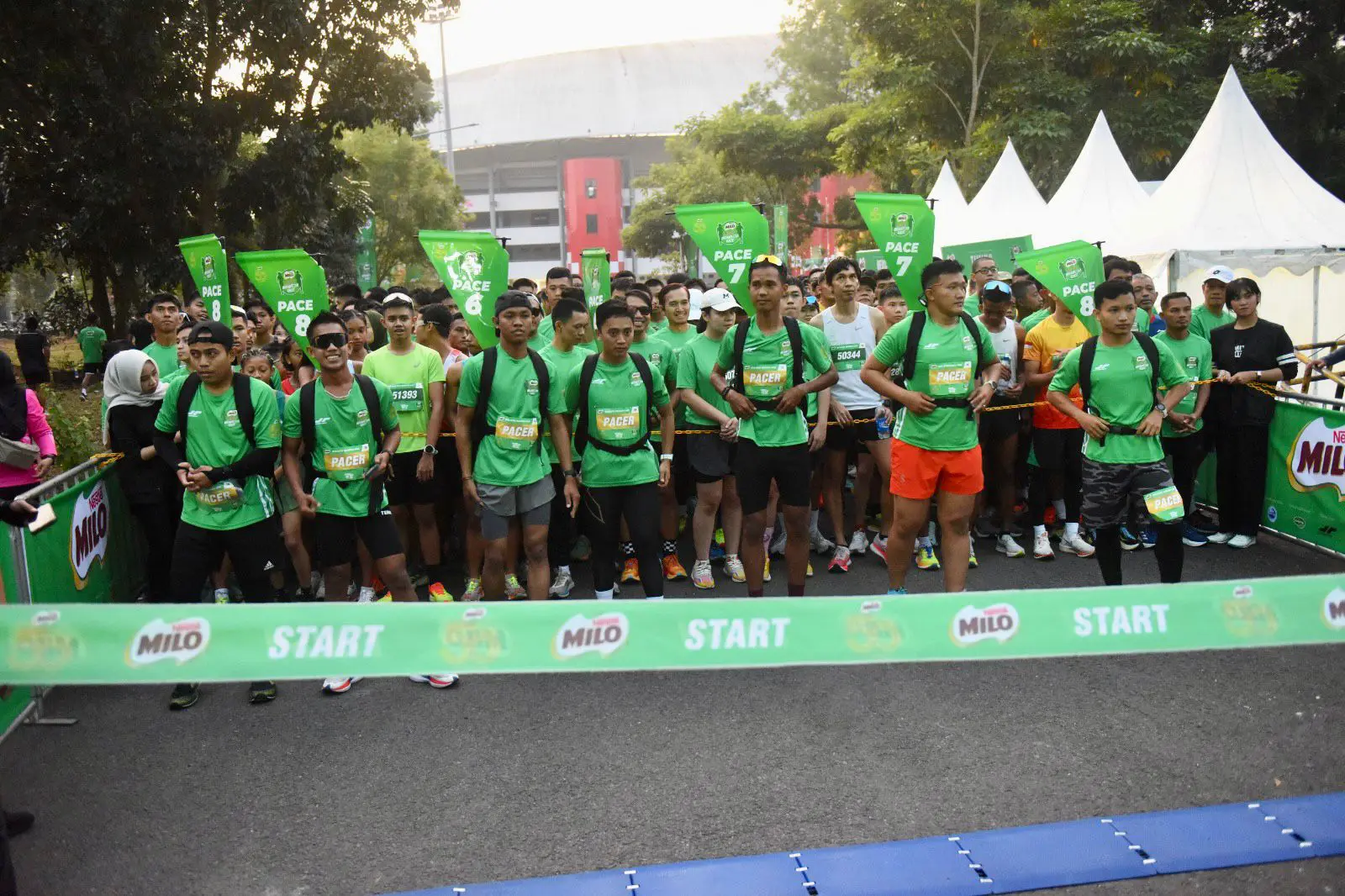 Sekda Edward Candra Lepas Ribuan Peserta Road to MILO ACTIV Indonesia Race 2024 di Jakabaring 